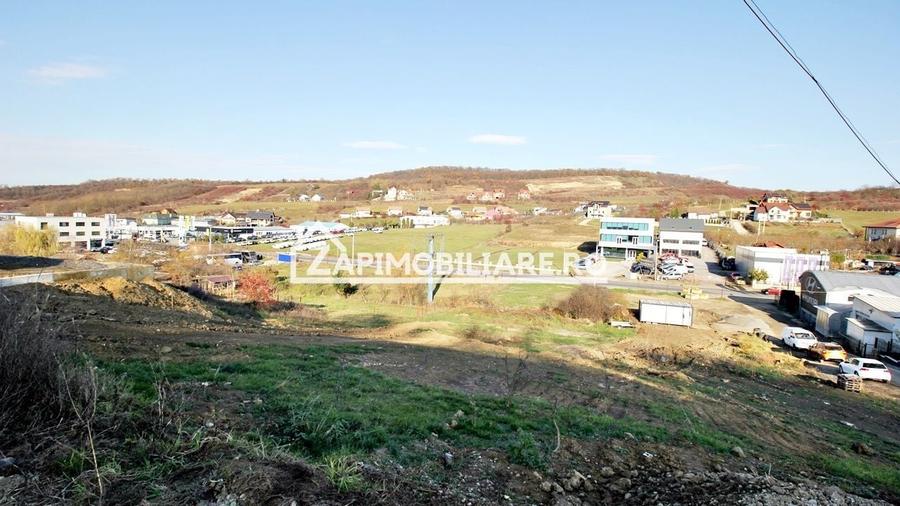 Teren Construcții de 676 mp, în Corunca