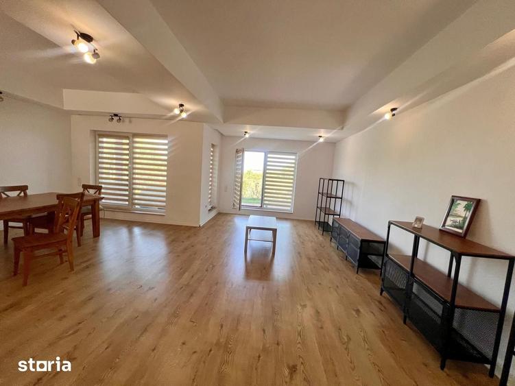 Duplex Cosmopolis - 10
