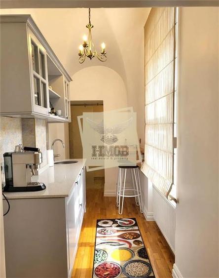 Apartament cu 3 camere decomandat în Aeroport