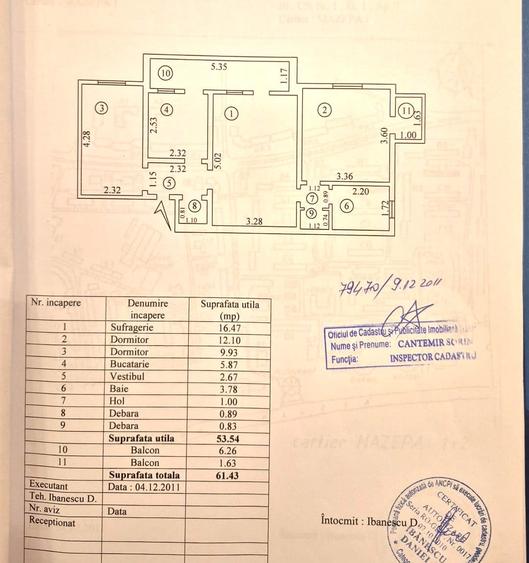 Apartament cu 3 camere semidecomandat în Mazepa 1