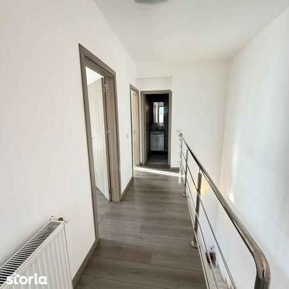 Casă cu 4 camere cu Teren 300 Mp în Central