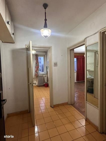 Apartament cu 3 camere în Basarab