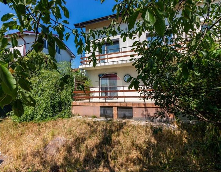 Casă / Vilă cu 6 camere de vanzare in Corbeanca, centru, autobuz, Mega - 27