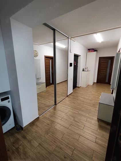 Apartament cu 3 camere decomandat în Chiajna