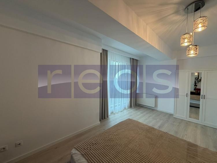 Apartament cu 3 camere decomandat, mobilat în Băneasa