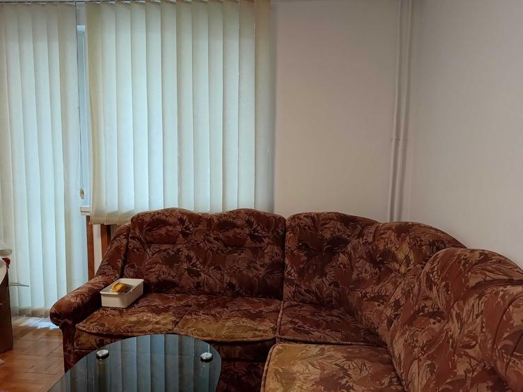 Apartament decomandat 3 camere central de inchiriat - 3