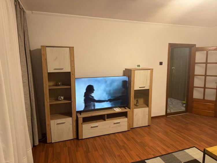 Apartament cu 2 camere decomandat în Brătianu