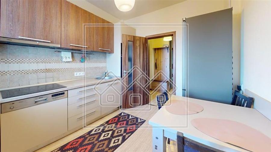 Apartament cu 2 camere decomandat în Turnișor