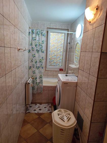 Garsonieră decomandată în Drumul Taberei