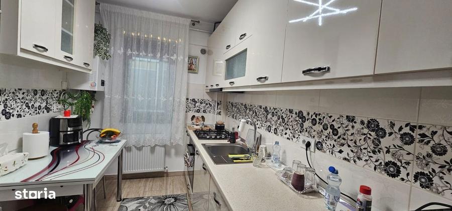 Apartament cu 2 camere decomandat, mobilat în Valea Lupului