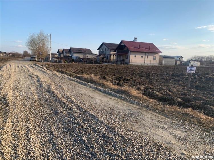 Teren de 4700 mp, în Stoenești