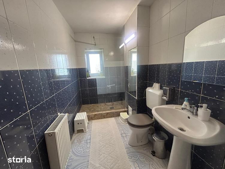 Apartament cu 5 camere în Central