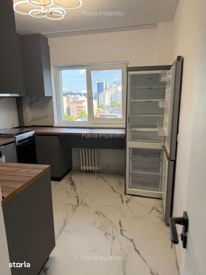 Apartament cu 3 camere decomandat în Grivița