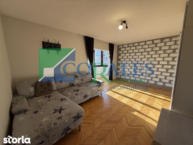 Apartament cu 2 camere decomandat, mobilat în Bucovina