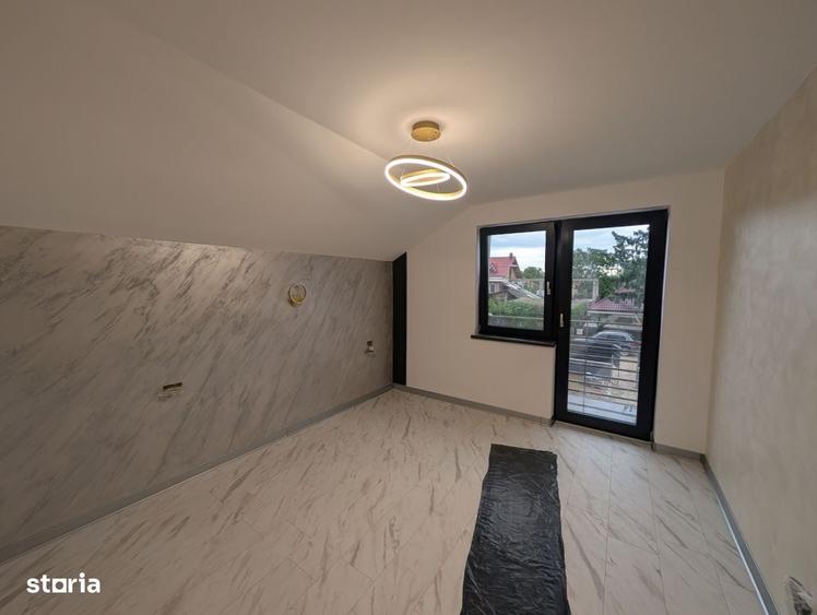 Casă cu 4 camere în Săucești