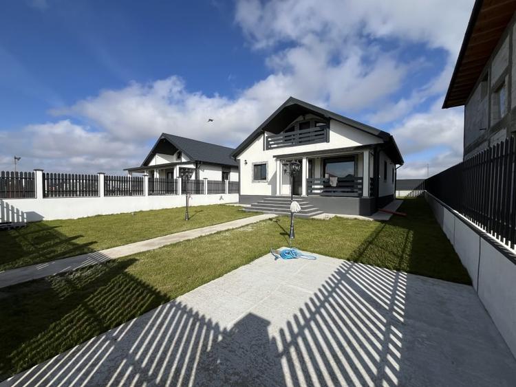 Exclusivitate! Vila P+M, 5 camere, Valu lui Traian! - 1