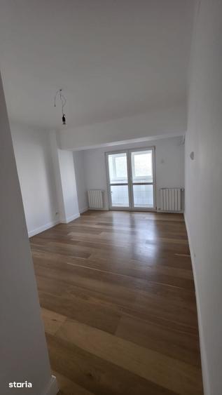 Apartament spa?ios ?i luminos, complet renovat, in apropierea Parcului - 9