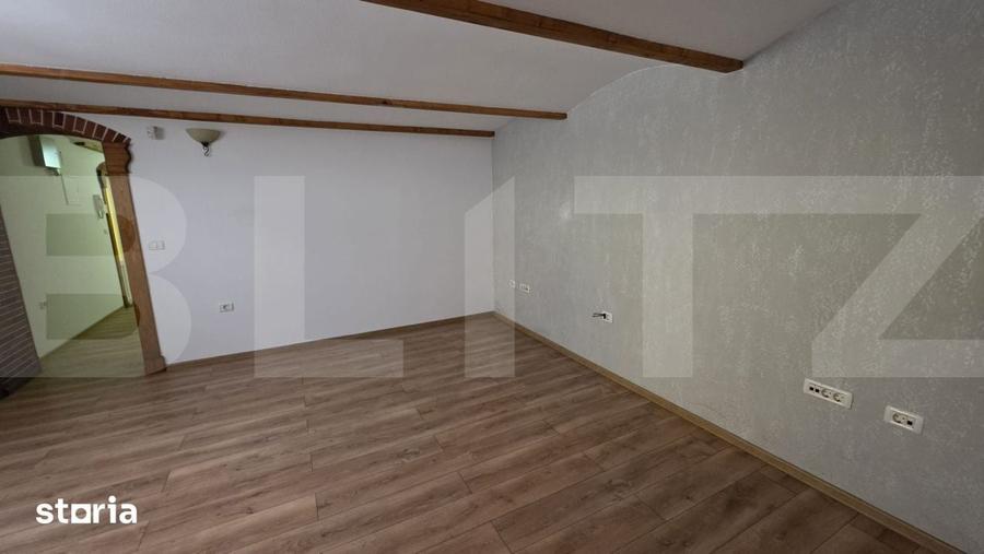 Apartament cu 8 camere în Iosefin