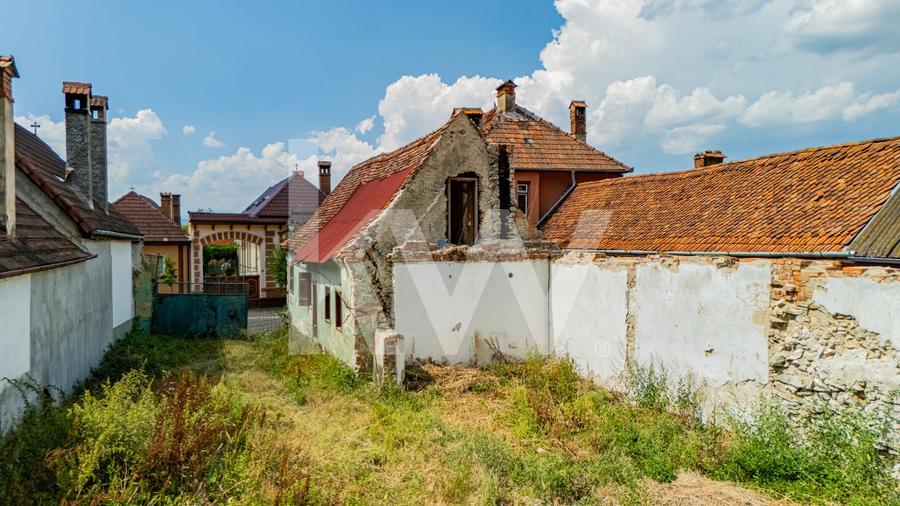 Casă individuală cu 2 camere cu Canalizare în Caragiale