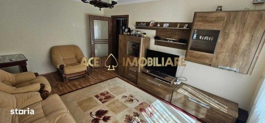 Apartament cu 4 camere în Central