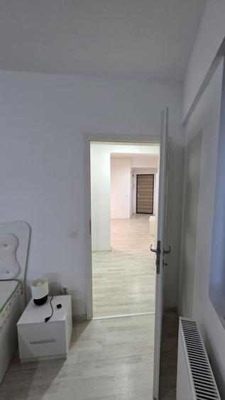Apartament cu 2 camere semidecomandat în Chiajna