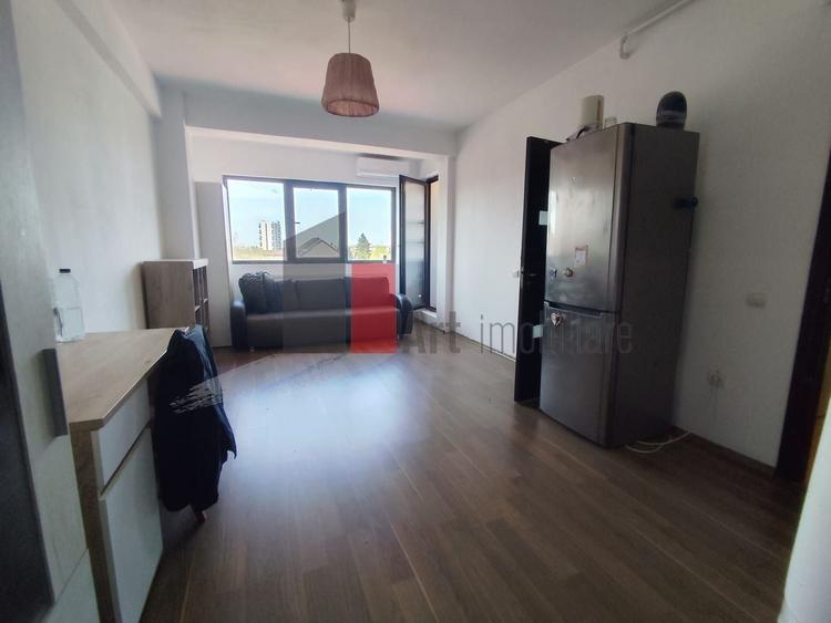 Apartament de vanzare 2 camere, et 3/3, Bucurestii Noi - 1