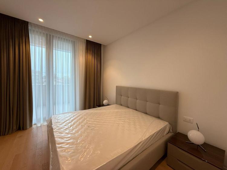 Apartament cu 4 camere, mobilat în Floreasca
