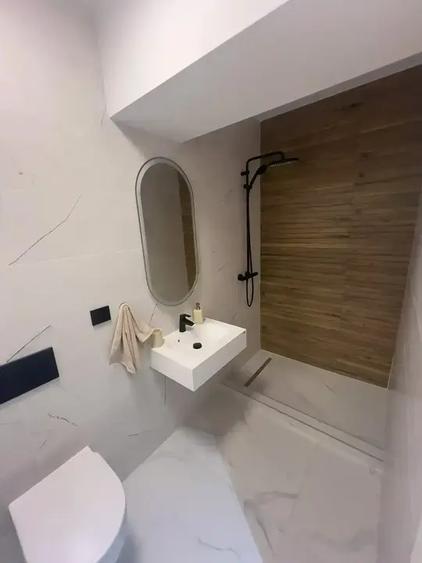 Apartament cu 3 camere decomandat în Theodor Pallady
