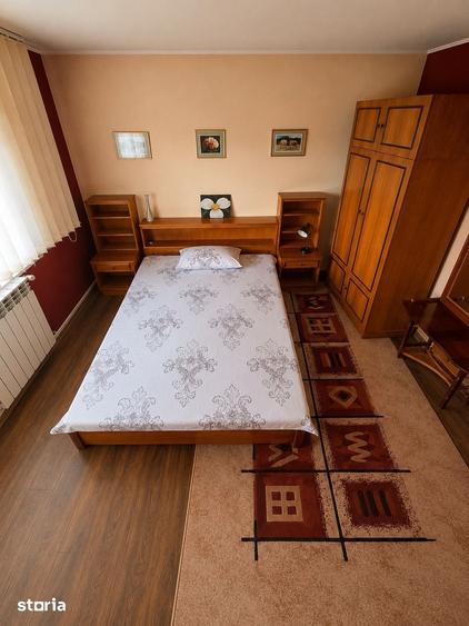 Apartament cu 4 camere decomandat în Central