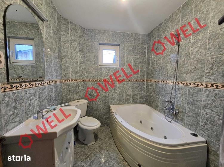 Casă cu 5 camere cu Teren 1083 Mp în Ghelința