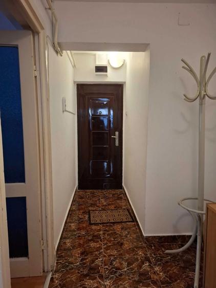 Apartament cu 2 camere decomandat, mobilat în Independenței
