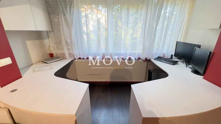 Apartament cu 3 camere decomandat, mobilat în Lunei
