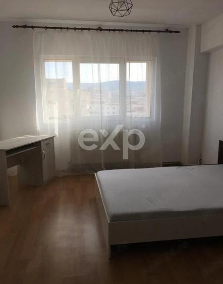 Apartament cu 2 camere decomandat, mobilat în Mărăști