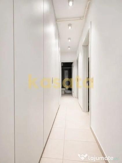 Apartament cu 3 camere decomandat în Baba Novac