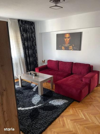 Apartament cu 2 camere semidecomandat în Turnișor
