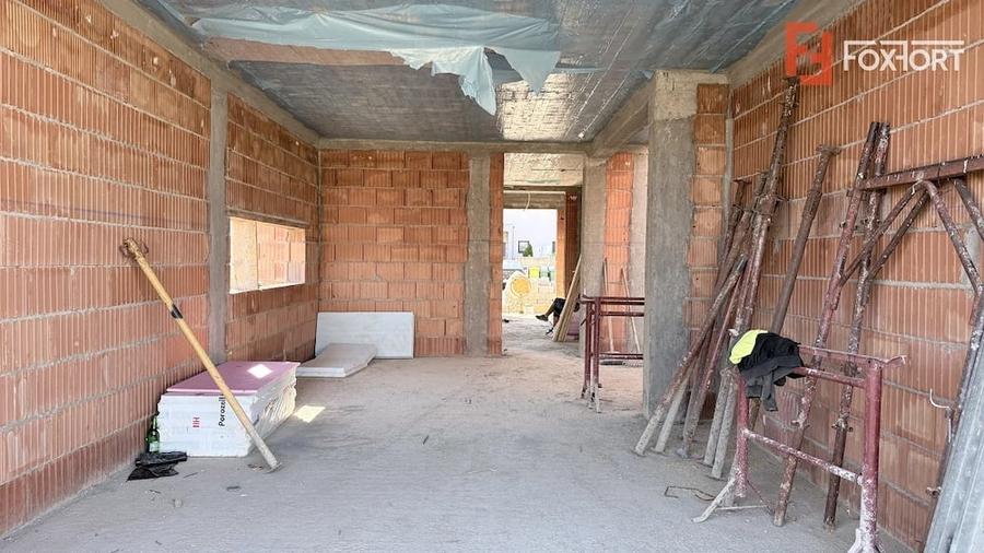 Duplex de vanzare, 5 camere despartit prin camera tehnica - Mosnita Noua - 6