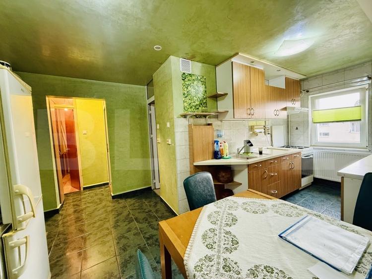 Apartament cu 2 camere decomandat, mobilat în Triaj