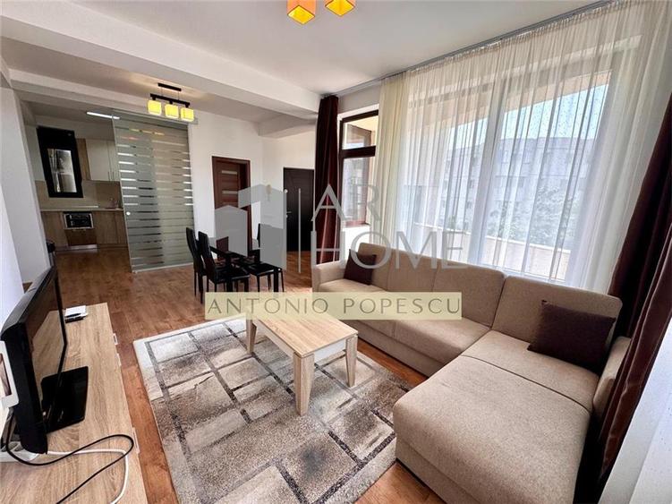 Apartament cu 3 camere decomandat, mobilat în Cantacuzino