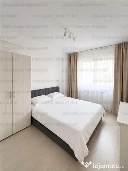 Apartament cu 3 camere decomandat în Tractorul