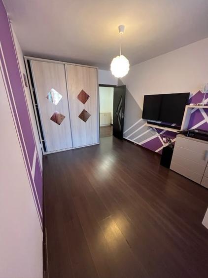 Apartament cu 2 camere semidecomandat, mobilat în Berceni