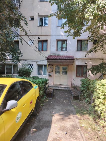 Apartament cu 2 camere nedecomandat în Central