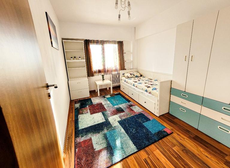 Apartament cu 3 camere, mobilat în Obor