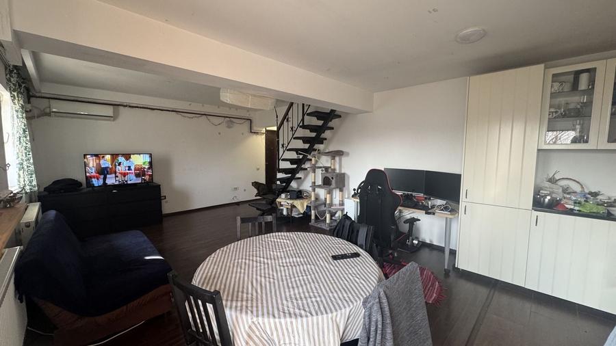 Apartament cu 2 camere semidecomandat, mobilat în Brâncoveanu
