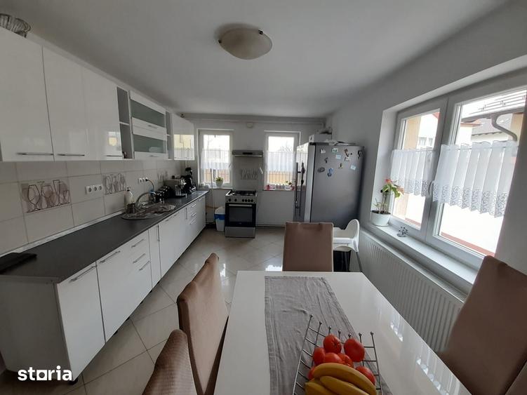 Casă cu 3 camere cu Teren 500 Mp în Șelimbăr
