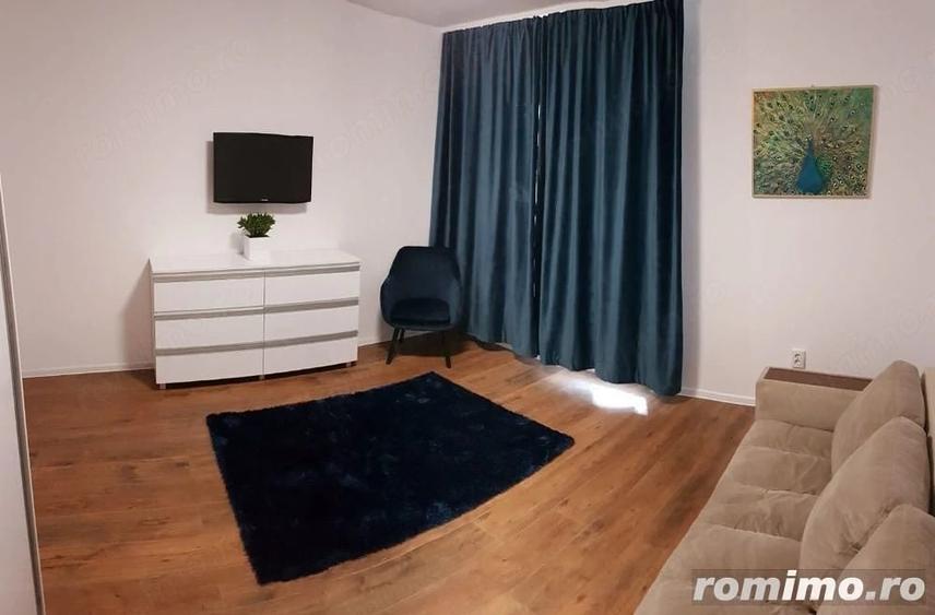 Garsonieră decomandată în Central