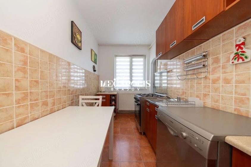 Apartament cu 2 camere decomandat în Electroprecizia