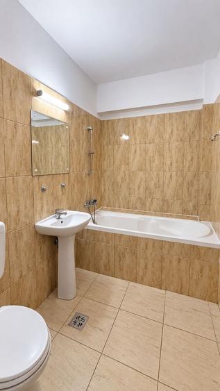 Apartament cu 3 camere decomandat în Timpuri Noi