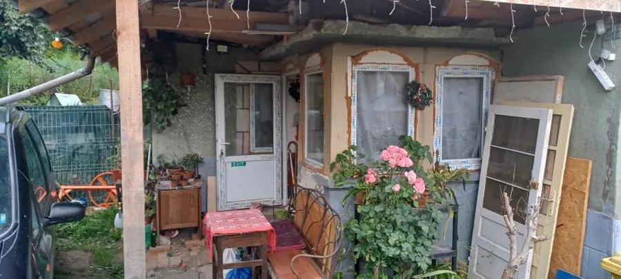 Casă cu 3 camere cu Teren 850 Mp în Valea