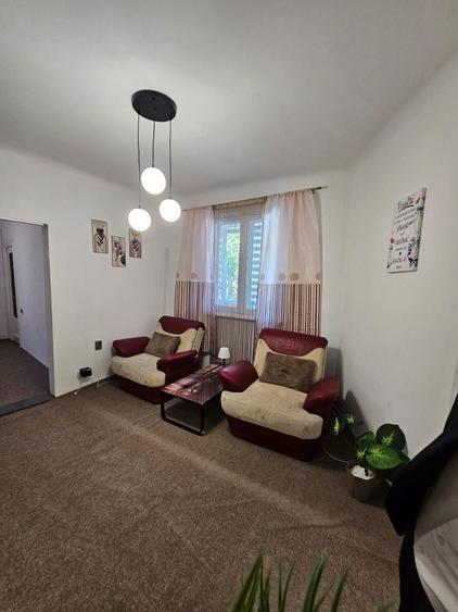 Apartament cu 2 camere semidecomandat, mobilat în Cotroceni