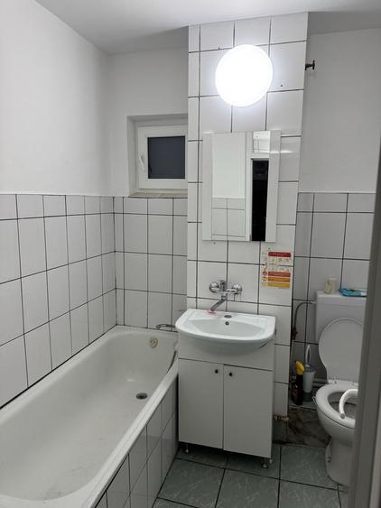 Inchiriez Spatiu Comercial, 70 mp, Piata Centrala, 500 - 6